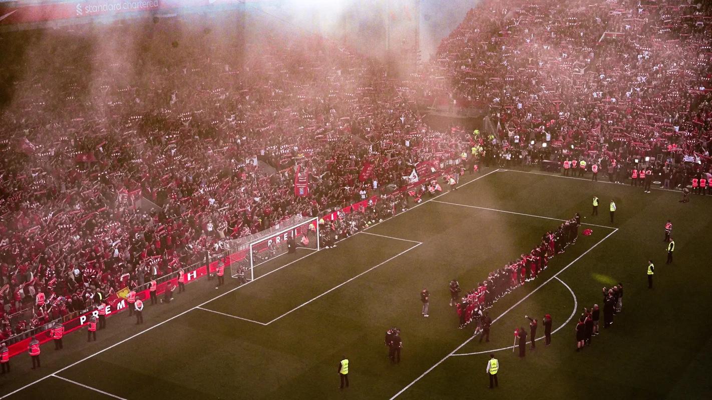 【壁纸】——拜仁慕尼黑：好久不见