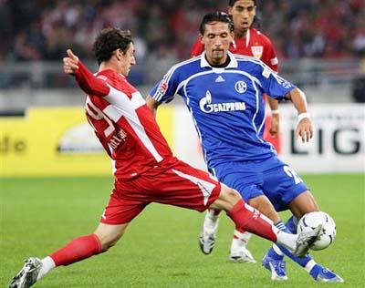 罗体：齐尔克泽想在加斯佩里尼手下踢球，曼联希望纯租借