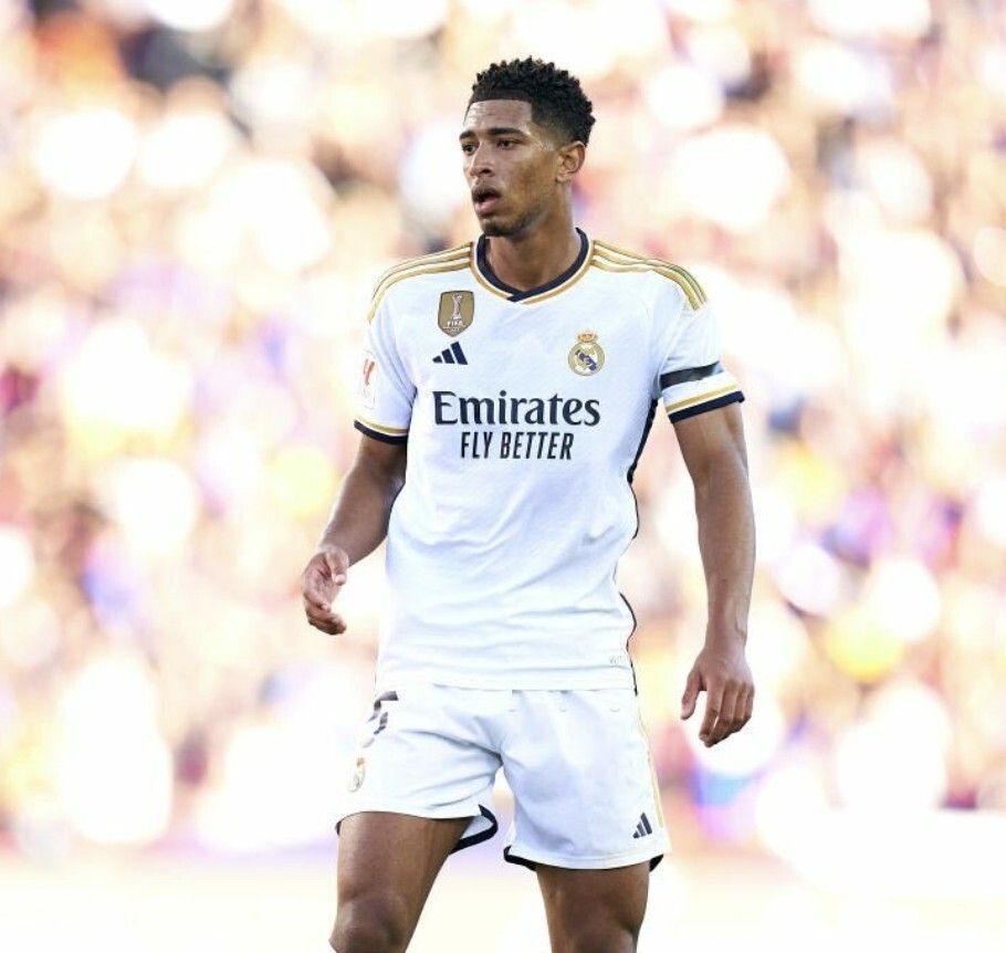 渐入佳境，安迪-迪乌夫首次代表国米首发斩获处子球