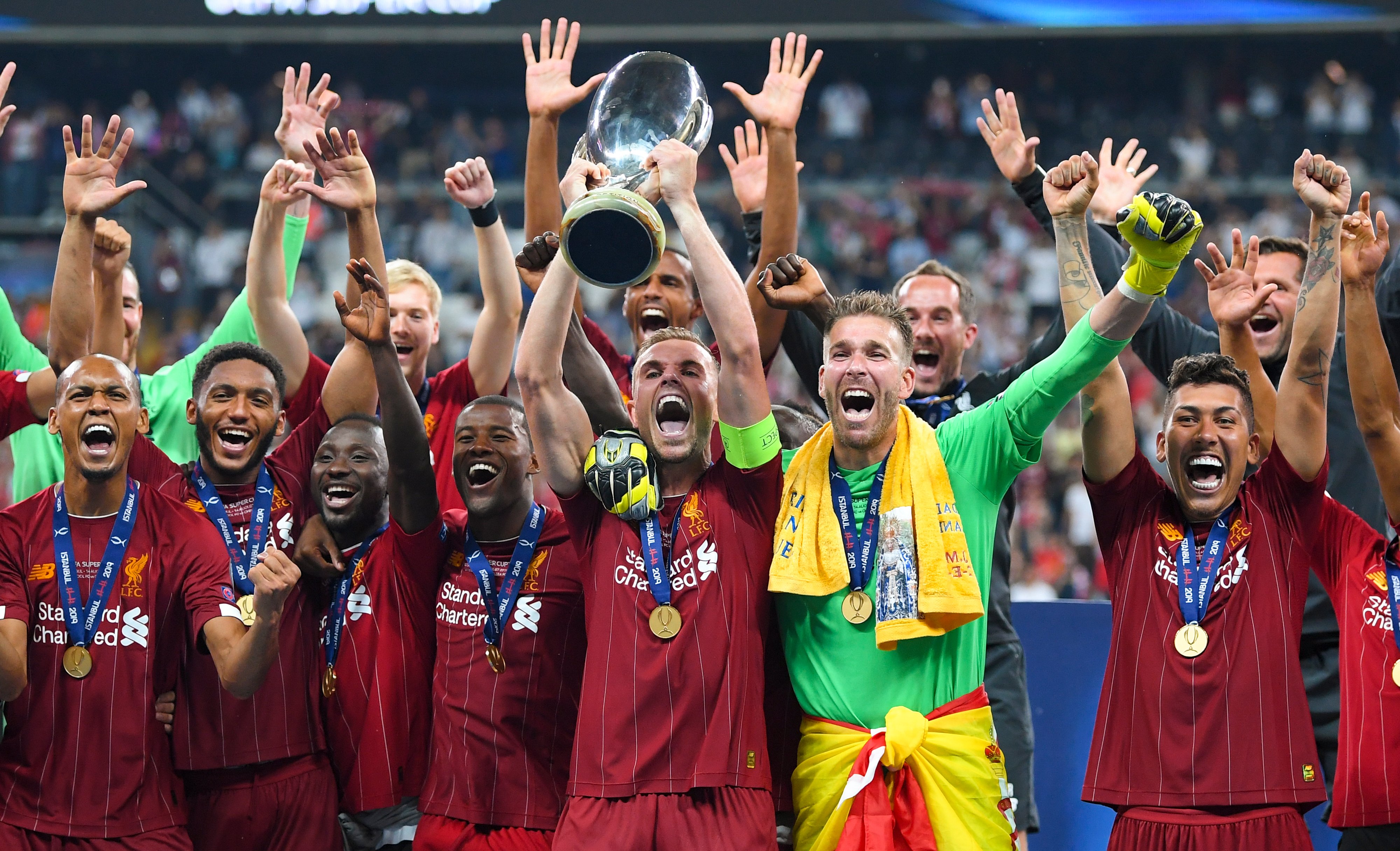 美记：湖人现在拥有最强的二人组，詹姆斯是时候离开了